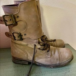 AllSaints Spitalfields Jacks Place Damisi Boots